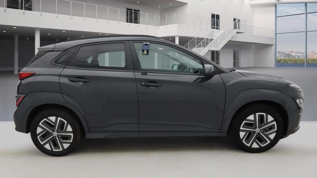 Used Hyundai KONA 2023 for sale - 77680253: Photo 11