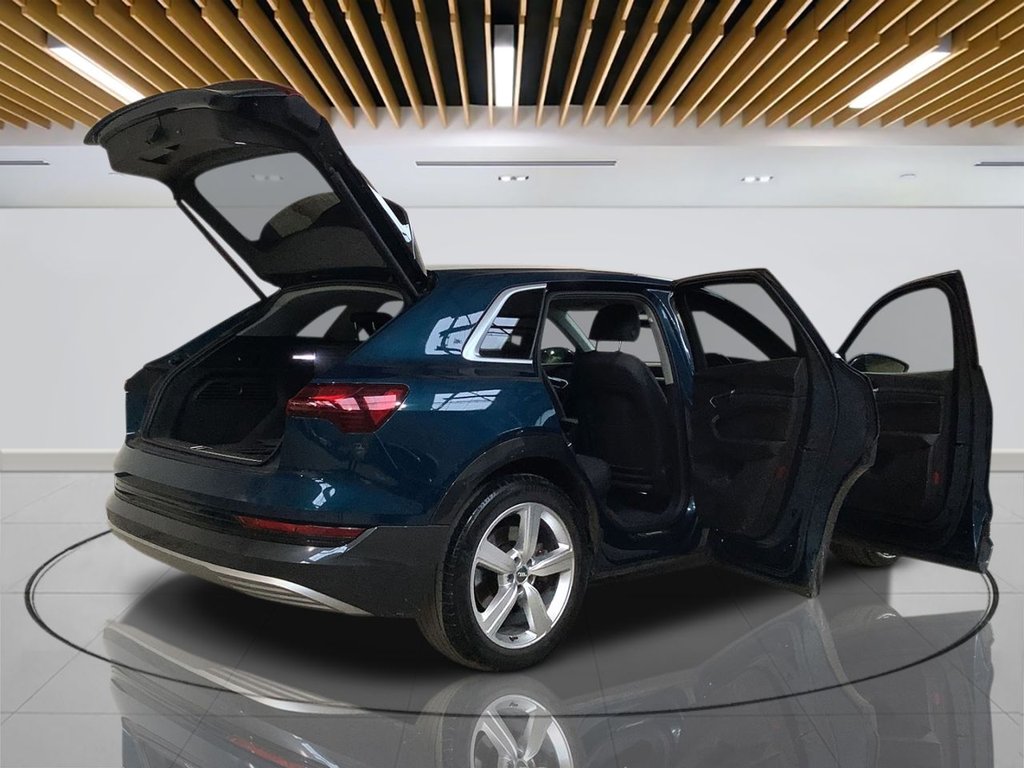 Used Audi e-tron 2020 for sale - 77952650: Photo 11