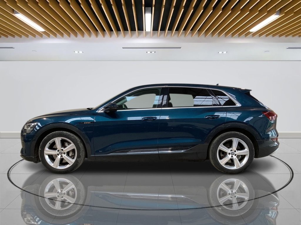 Used Audi e-tron 2020 for sale - 77952650: Photo 5