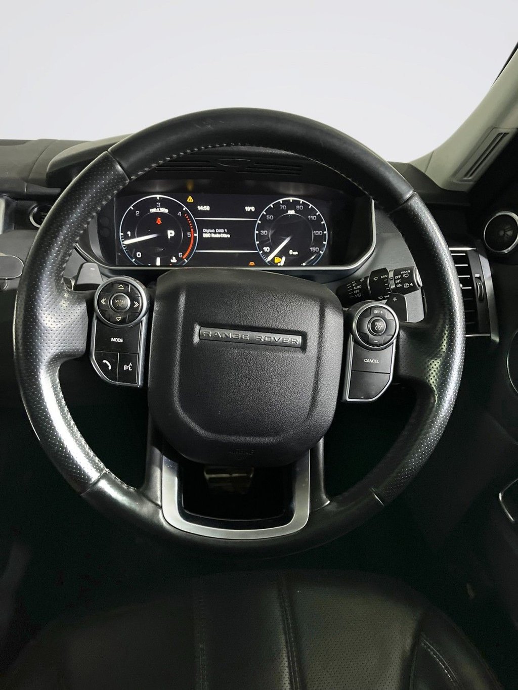 Used Land Rover Range Rover Sport 2014 for sale - 76670603: Photo 17