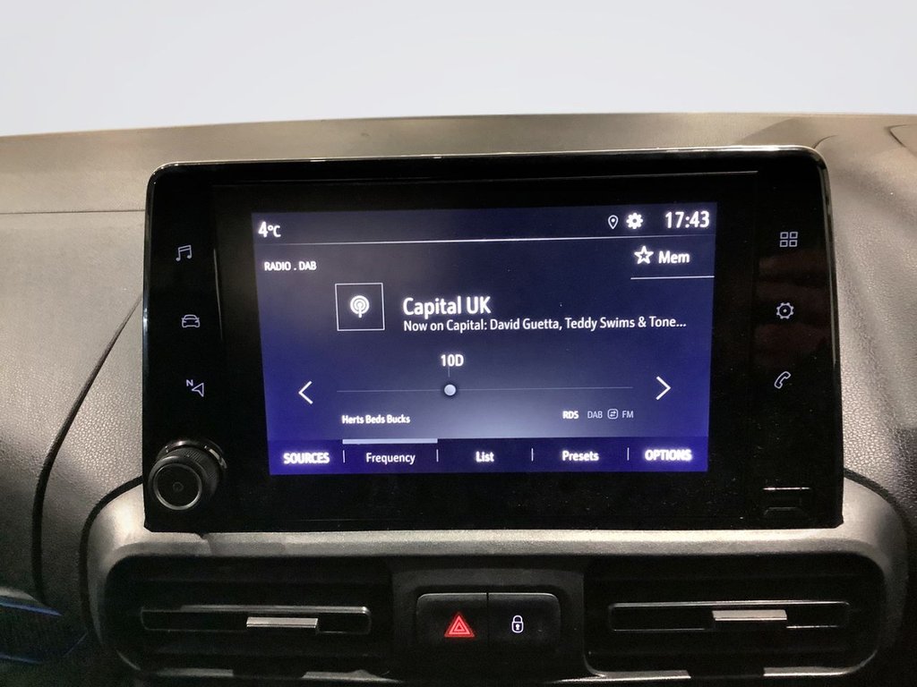 Used Vauxhall Combo Life 2020 for sale - 77140089: Photo 23