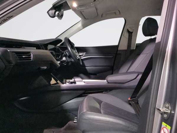 Used Audi e-tron 2021 for sale - 76178495: Photo 12