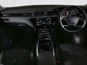 Used Audi e-tron 2021 for sale - 76178495: Photo 3