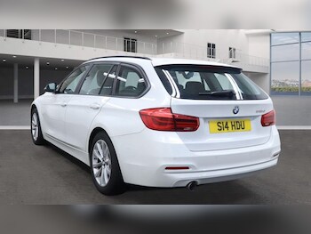 Used BMW 3 Series 2018 for sale - 77672691: Photo