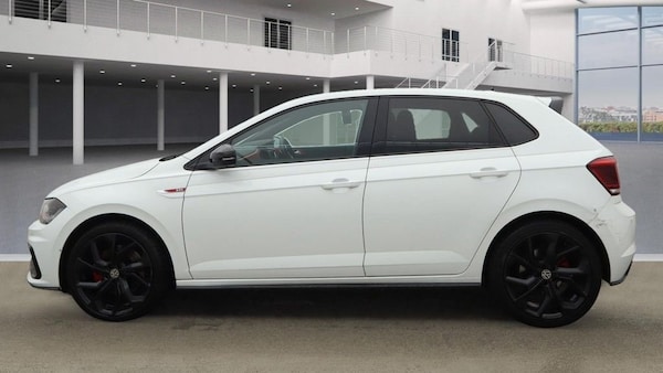 Used Volkswagen Polo 2019 for sale - 76346022: Photo 2
