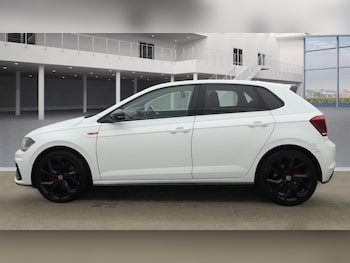 Used Volkswagen Polo 2019 for sale - 76346022: Photo 2