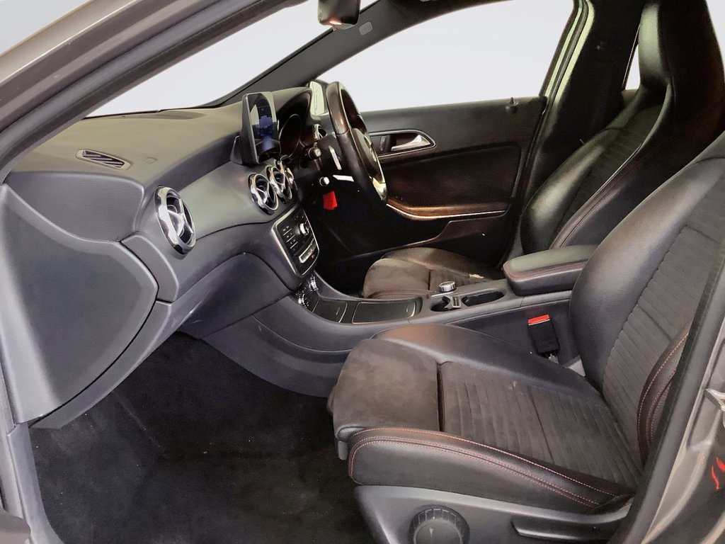 Used Mercedes-Benz GLA 2018 for sale - 77820485: Photo 12