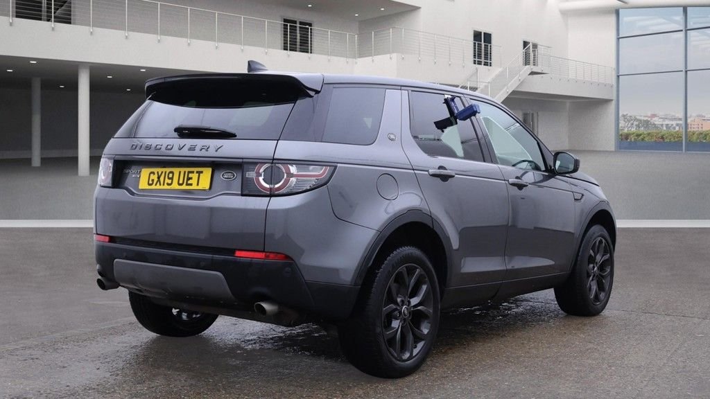 Used Land Rover Discovery Sport 2019 for sale - 76469927: Photo 4