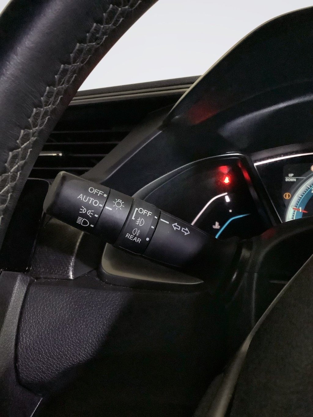 Used Honda Civic 2018 for sale - 77525965: Photo 20