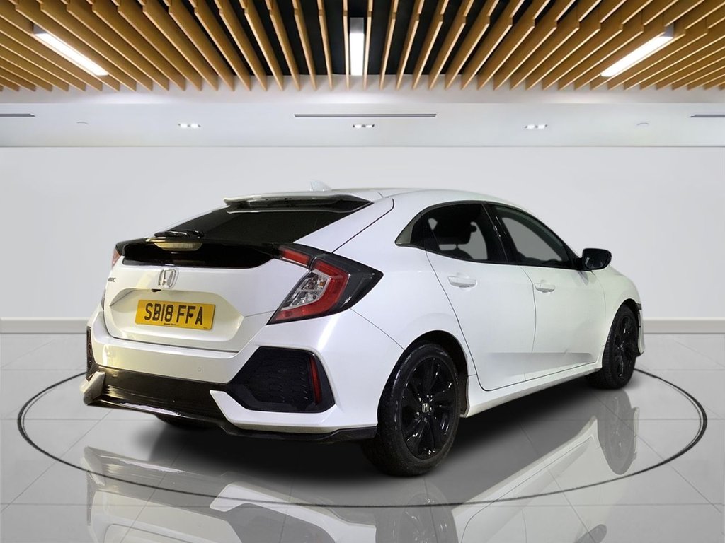 Used Honda Civic 2018 for sale - 77525965: Photo 8