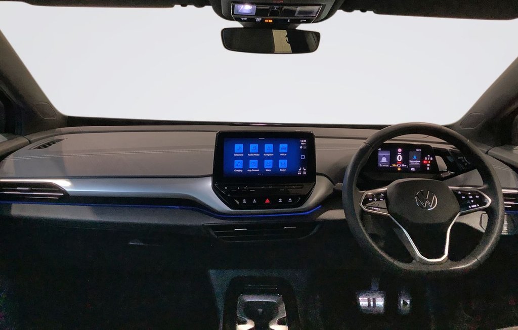 Used Volkswagen ID.4 2023 for sale - 77703667: Photo 3