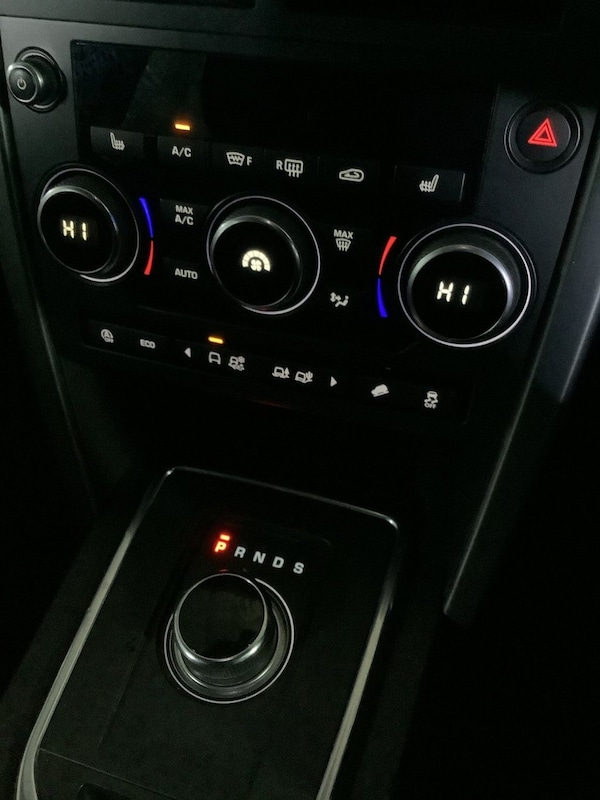Used Land Rover Discovery Sport 2019 for sale - 76229098: Photo 28
