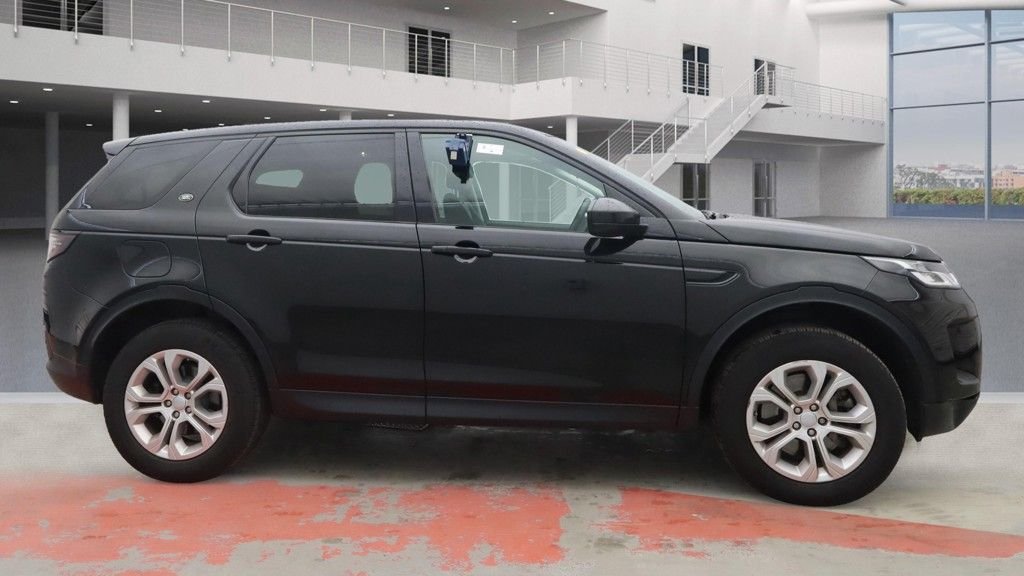 Used Land Rover Discovery Sport 2020 for sale - 76569861: Photo 5