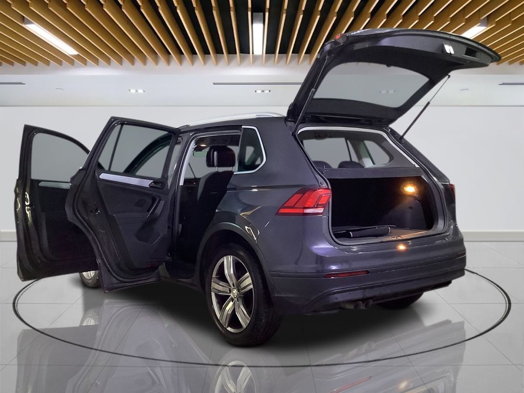Used Volkswagen Tiguan 2019 for sale - 76367682: Photo 10