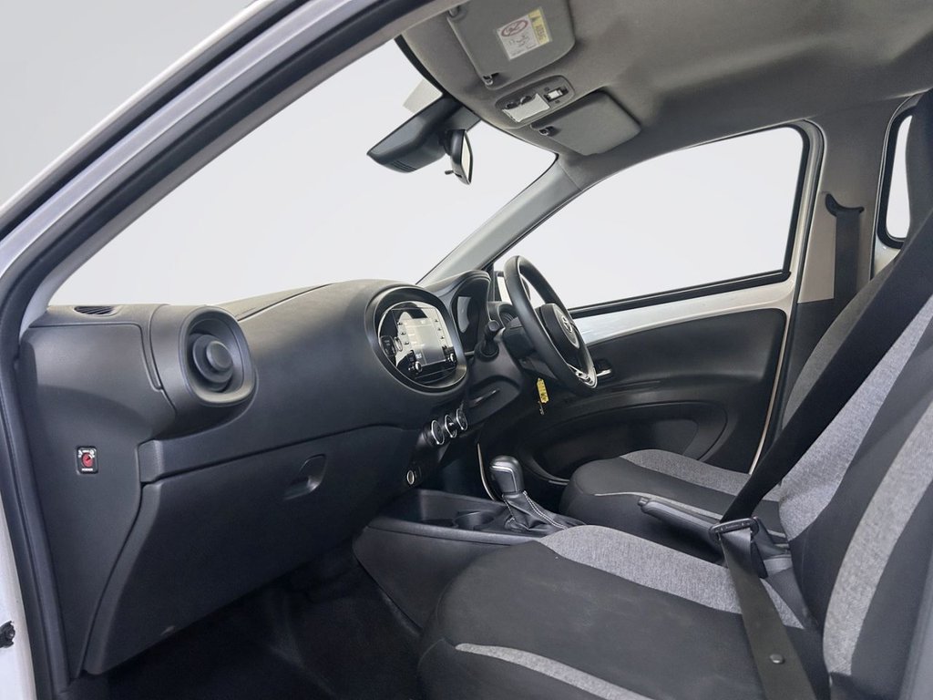 Used Toyota Aygo X 2022 for sale - 78212569: Photo 12