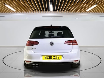 Used Volkswagen Golf 2016 for sale - 76459294: Photo