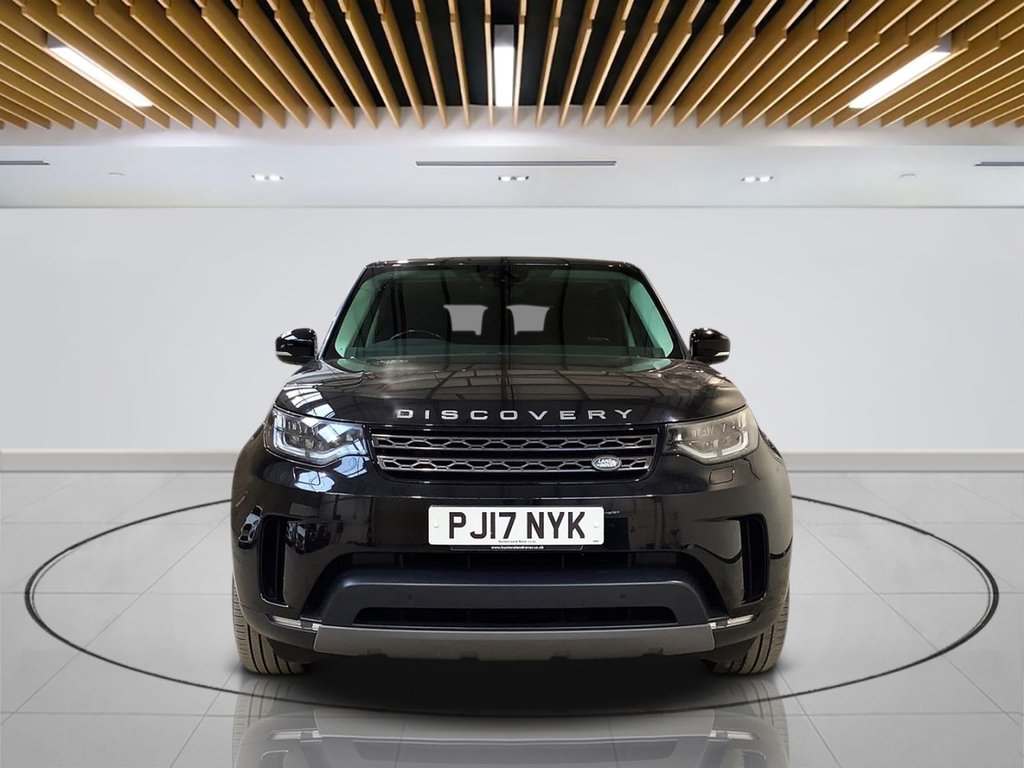 Used Land Rover Discovery 2017 for sale - 76973070: Photo 2