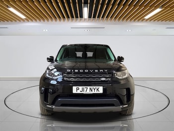 Used Land Rover Discovery 2017 for sale - 76973070: Photo