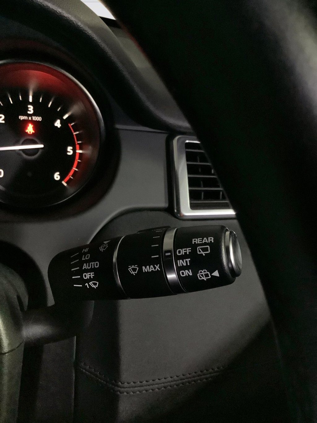 Used Land Rover Discovery Sport 2019 for sale - 76520764: Photo 24