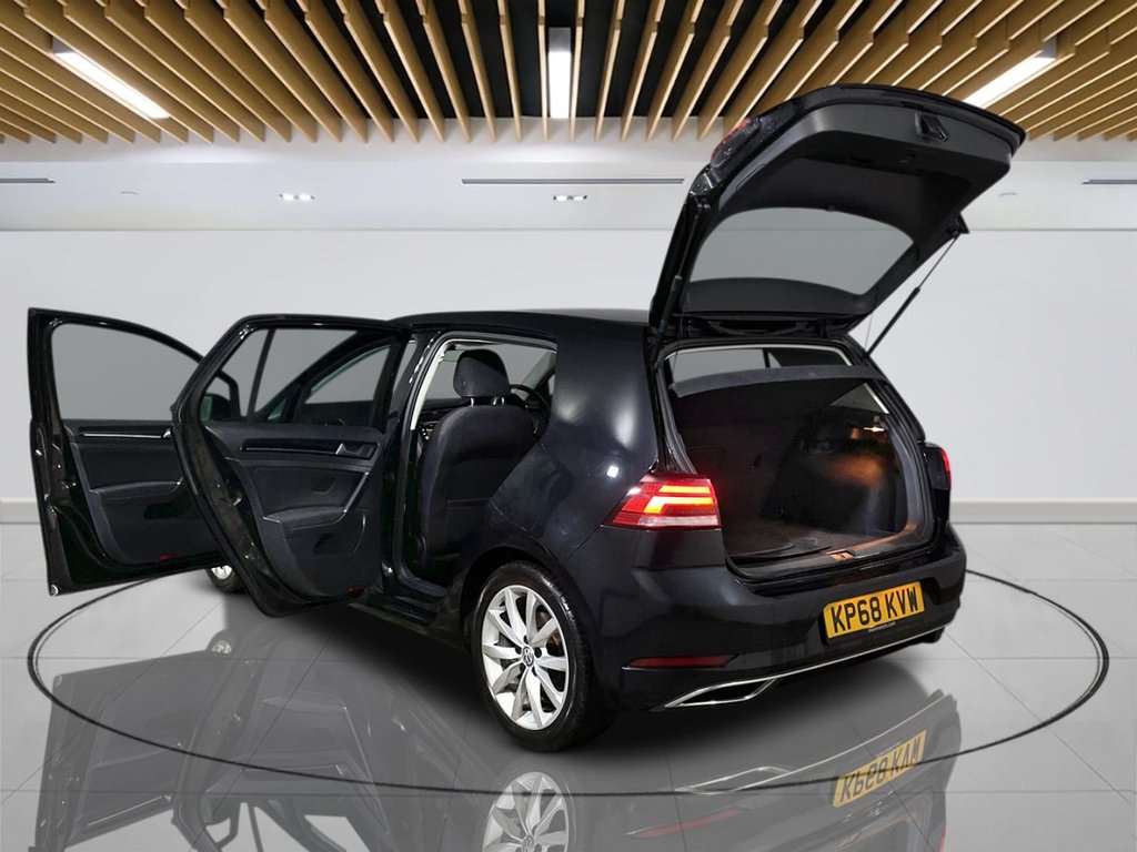 Used Volkswagen Golf 2018 for sale - 77919557: Photo 11