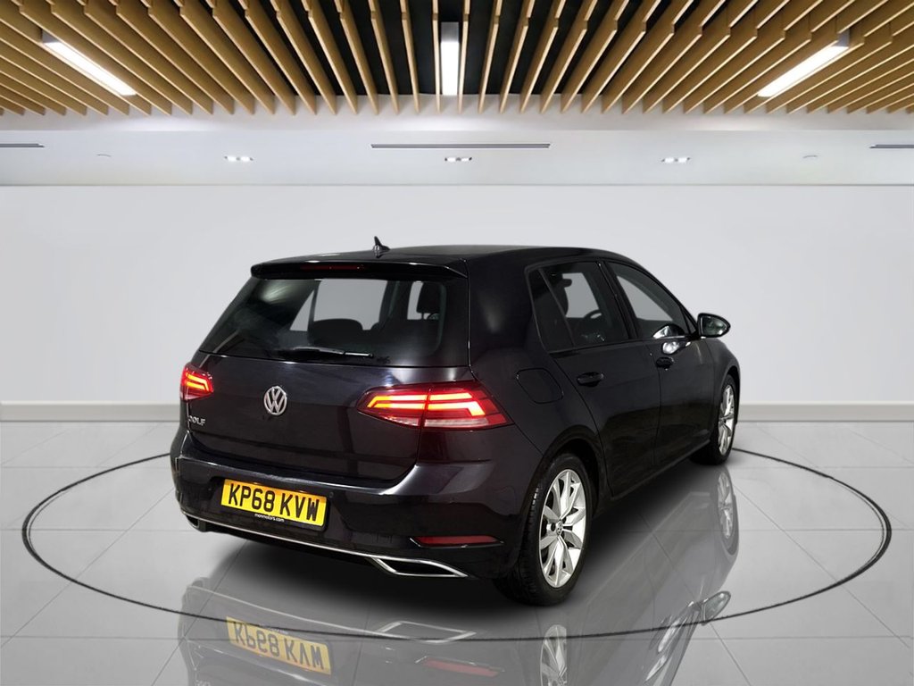 Used Volkswagen Golf 2018 for sale - 77919557: Photo 8