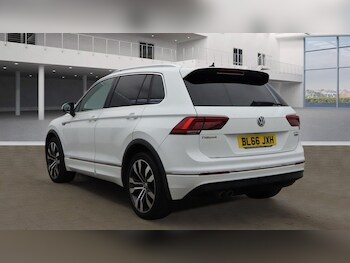 Used Volkswagen Tiguan 2016 for sale - 76470107: Photo