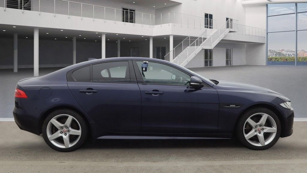 Used Jaguar XE 2017 for sale - 77835249: Photo 11