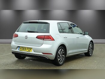 Used Volkswagen Golf 2019 for sale - 78431283: Photo