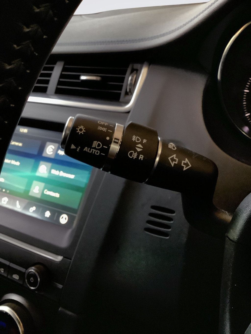 Used Jaguar E-Pace 2019 for sale - 77806038: Photo 16