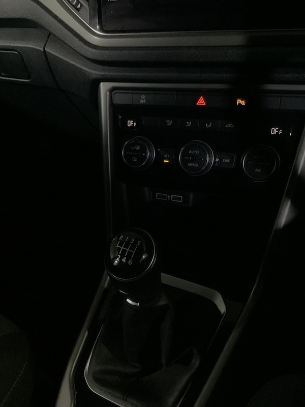 Used Volkswagen T-Roc 2020 for sale - 76327869: Photo 24