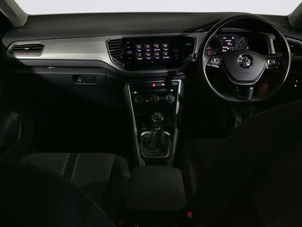 Used Volkswagen T-Roc 2020 for sale - 76327869: Photo 3