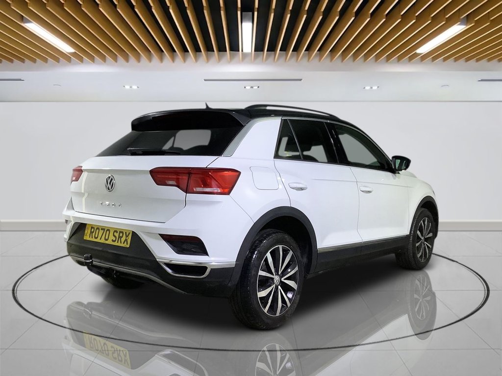 Used Volkswagen T-Roc 2020 for sale - 76327869: Photo 8