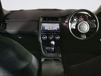 Used Jaguar E-Pace 2019 for sale - 75370389: Photo