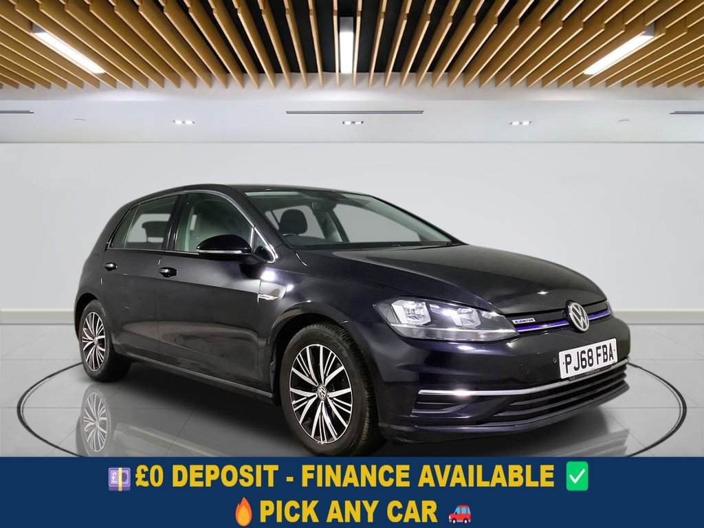 Used Volkswagen Golf 2018 for sale - 76439079: Photo 1