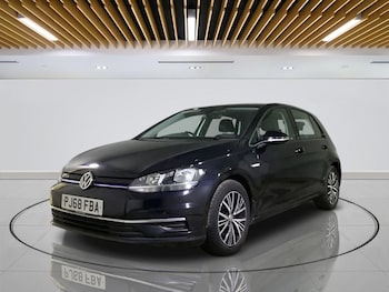 Used Volkswagen Golf 2018 for sale - 76439079: Photo