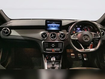 Used Mercedes-Benz GLA 2018 for sale - 77287802: Photo