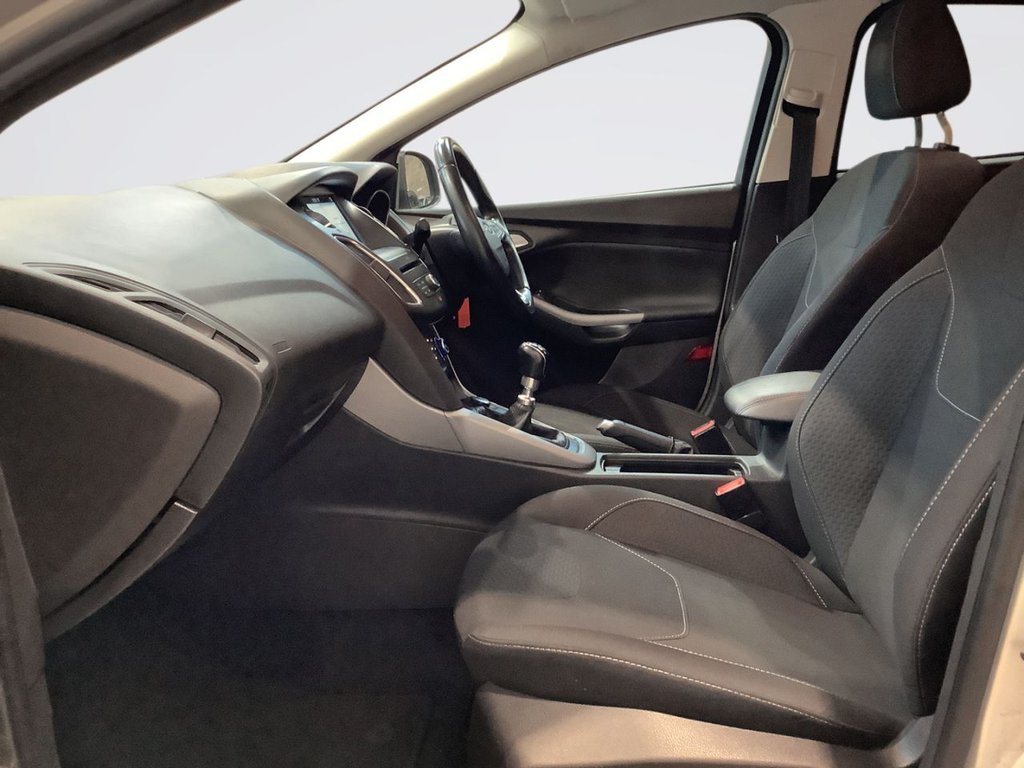 Used Ford Focus 2017 for sale - 77241745: Photo 12