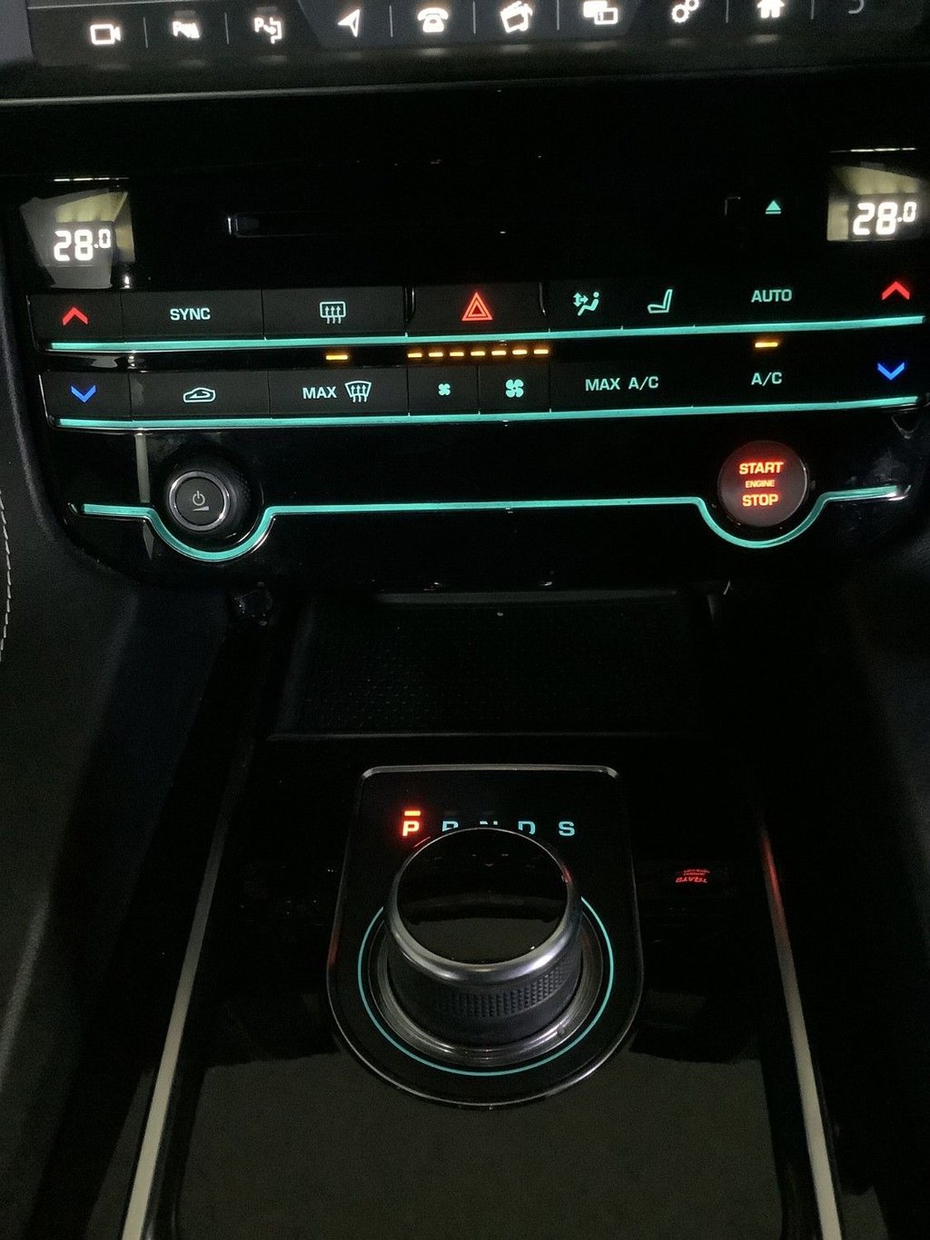 Used Jaguar F-Pace 2018 for sale - 76698143: Photo 25