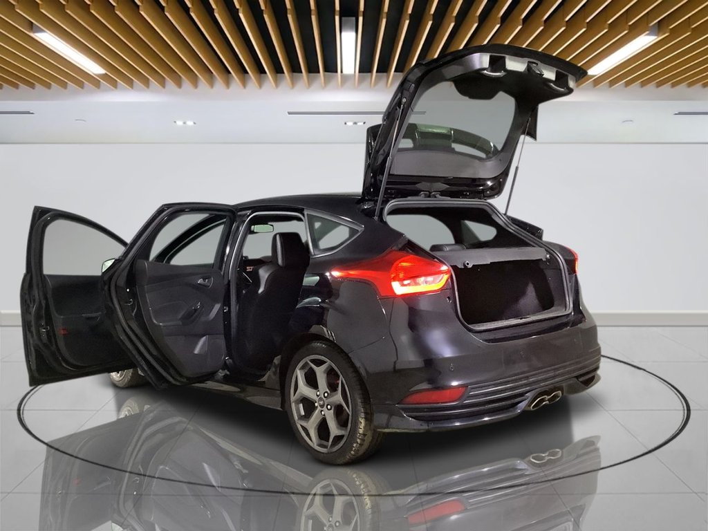 Used Ford Focus 2017 for sale - 77571830: Photo 11