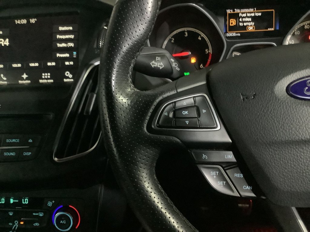 Used Ford Focus 2017 for sale - 77571830: Photo 18