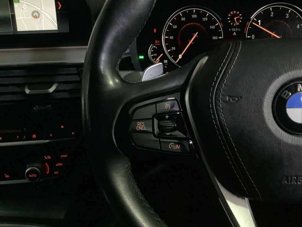 Used BMW 5 Series 2017 for sale - 76768011: Photo 17