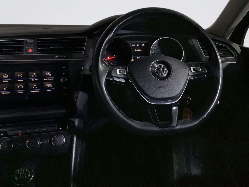 Used Volkswagen Tiguan 2018 for sale - 76474650: Photo 15