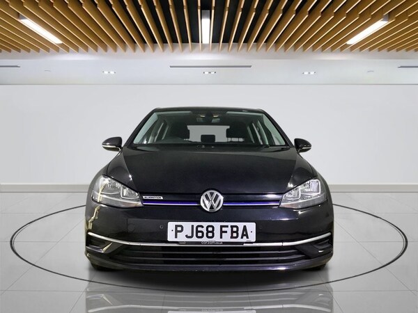 Used Volkswagen Golf 2018 for sale - 76245138: Photo 2