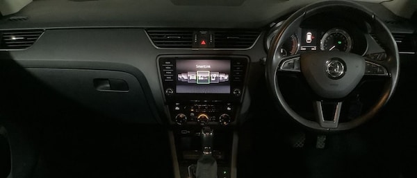 Used Skoda Octavia 2019 for sale - 75234324: Photo 2