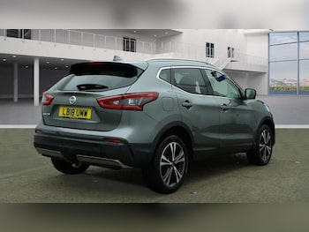 Used Nissan Qashqai 2018 for sale - 75911805: Photo