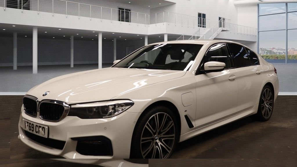Used BMW 5 Series 2019 for sale - 76509568: Photo 2