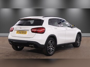 Used Mercedes-Benz GLA 2019 for sale - 78372325: Photo