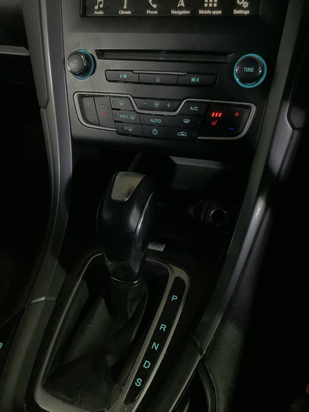 Used Ford Mondeo 2018 for sale - 76840770: Photo 24