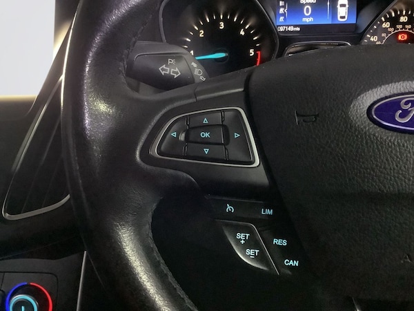 Used Ford Focus 2017 for sale - 76154557: Photo 15