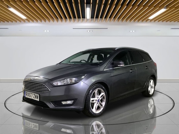 Used Ford Focus 2017 for sale - 76154557: Photo 3